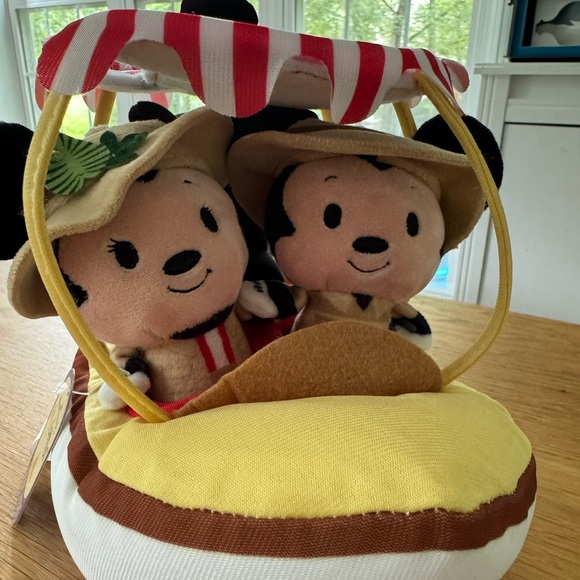 NWT Hallmark and Disney! Itty Bitty’s Jungle Cruise Plush with Mickey and Minnie - Picture 6 of 9